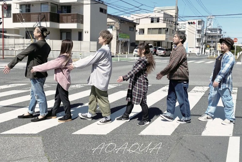 AOAQUAアオアクア